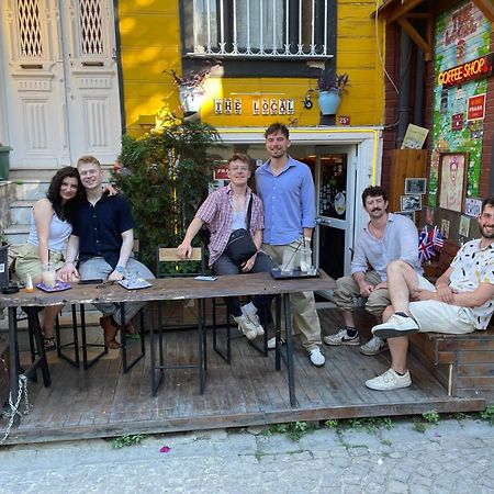 The Local Hostel & Guesthouse Istanbul Exteriör bild