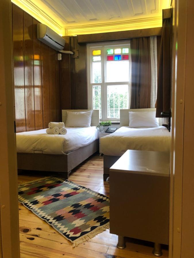 The Local Hostel & Guesthouse Istanbul Exteriör bild