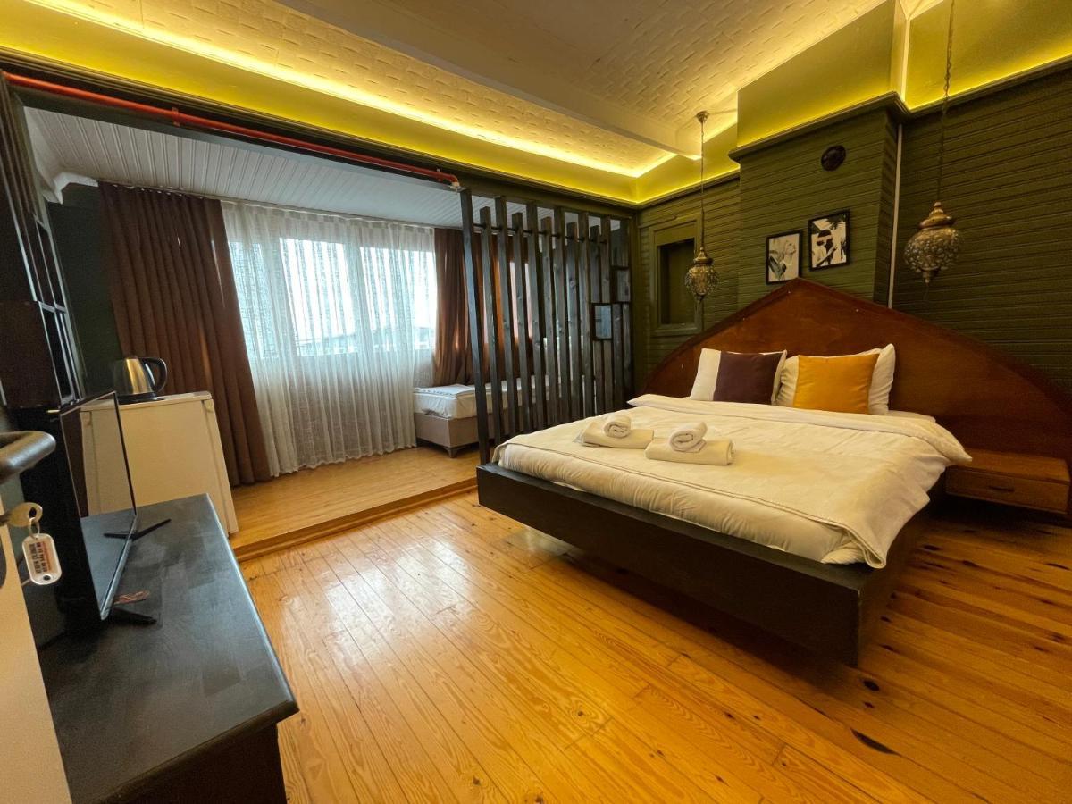 The Local Hostel & Guesthouse Istanbul Exteriör bild