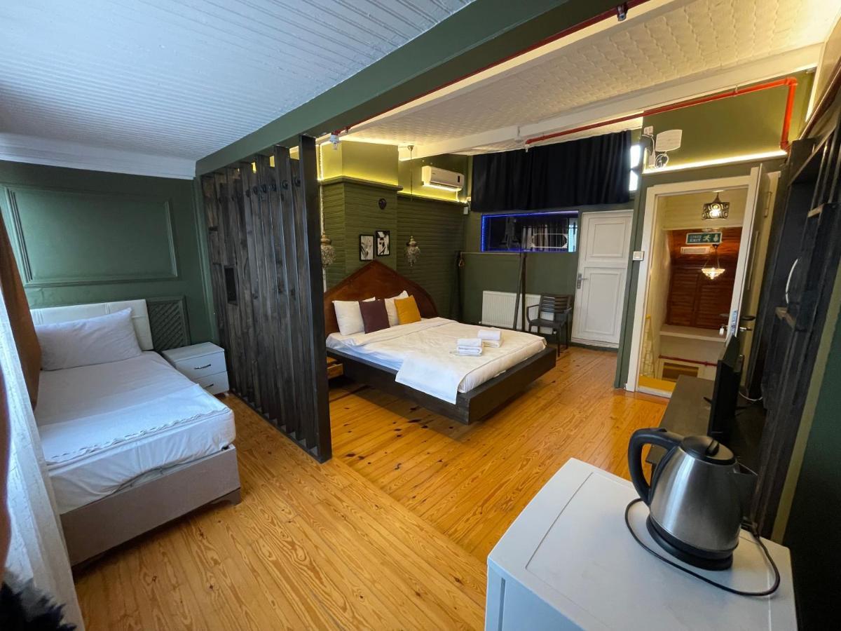 The Local Hostel & Guesthouse Istanbul Exteriör bild